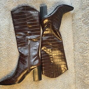 Franco Sarto Brown Croc Embossed Leather Knee High Heel Boots Women's 7M NEW